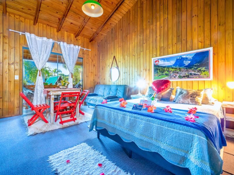 Suite Luxo com Banheira (3)