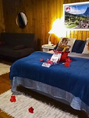 Suite Luxo com Banheira Verticais (12)