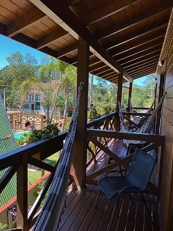 Suite Luxo com Banheira Verticais (7)